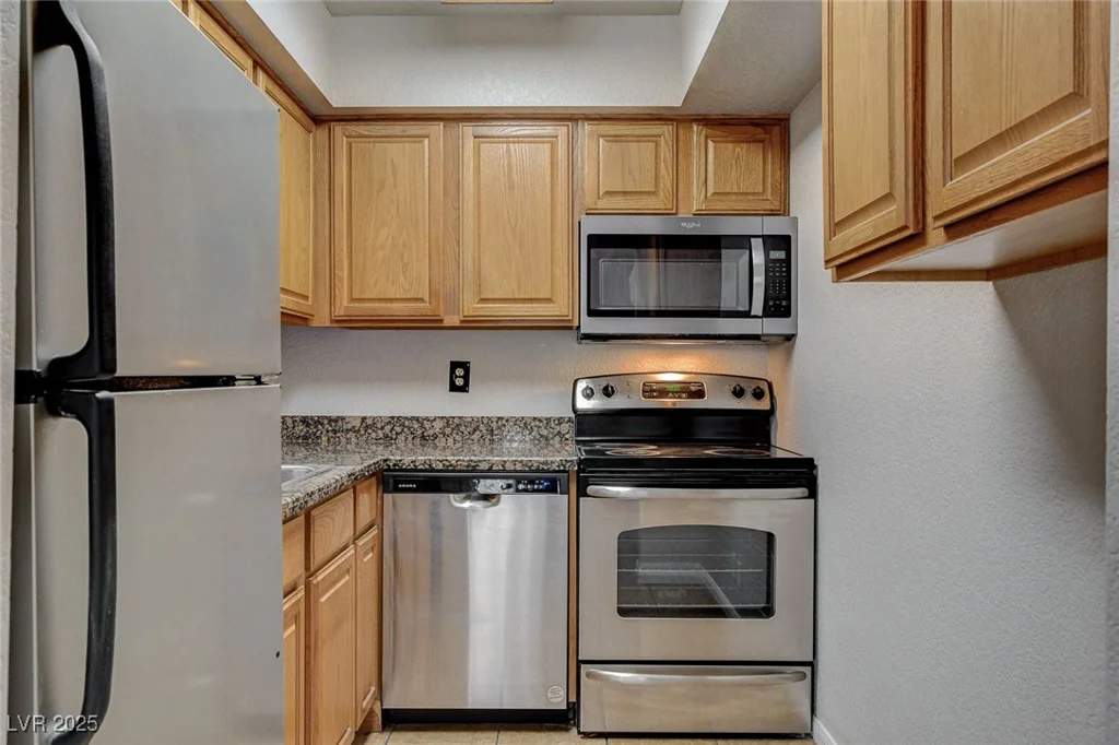 100 Crestline, Las Vegas, NV 89107