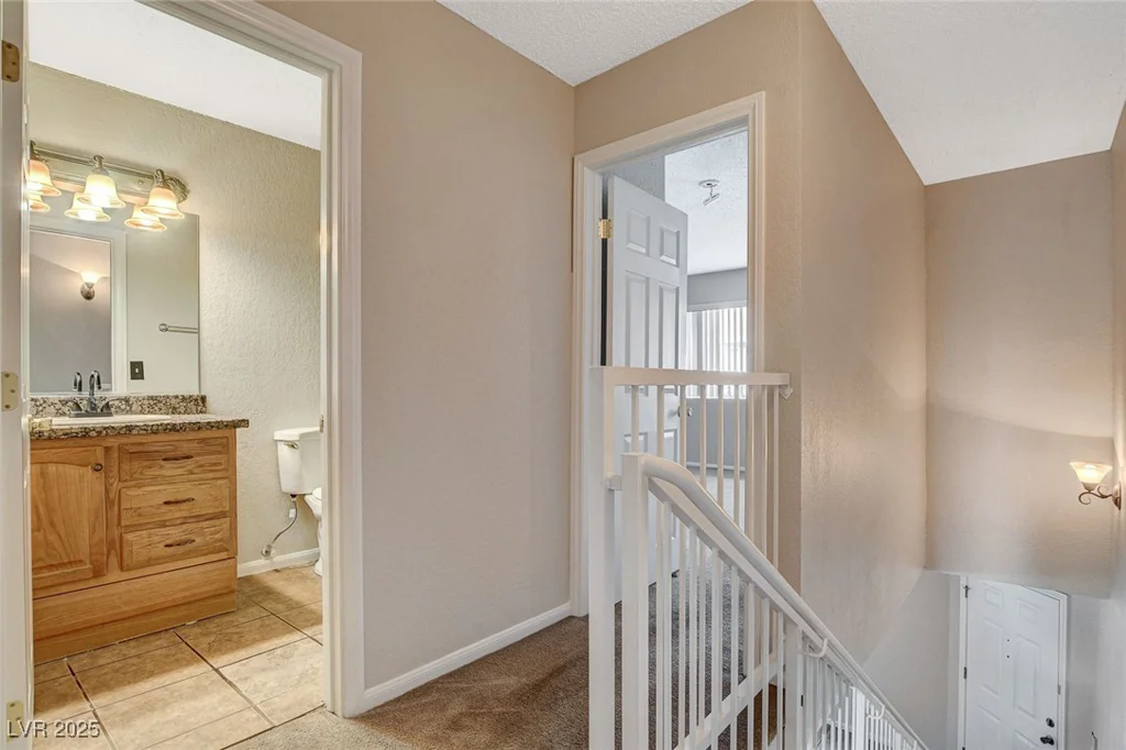 100 Crestline, Las Vegas, NV 89107