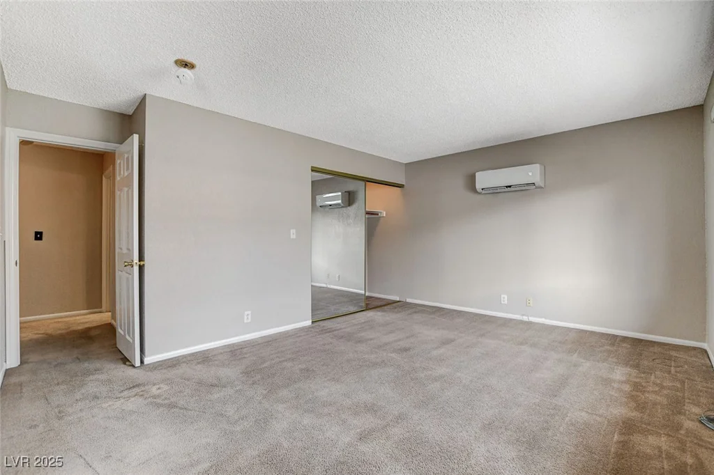 100 Crestline, Las Vegas, NV 89107