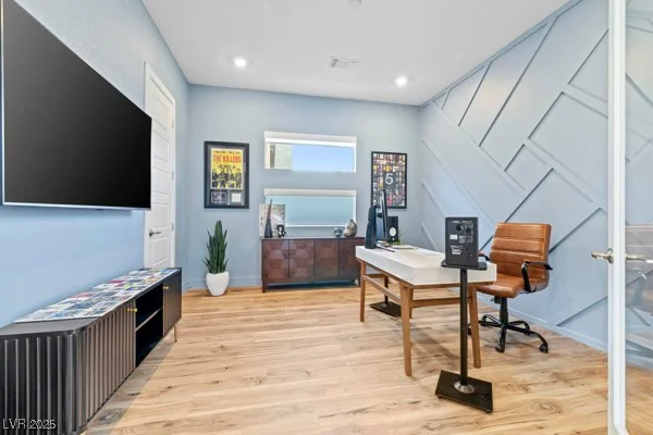 150 Wilson Ridge, Las Vegas, NV 89138