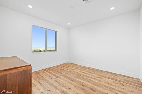 150 Wilson Ridge, Las Vegas, NV 89138