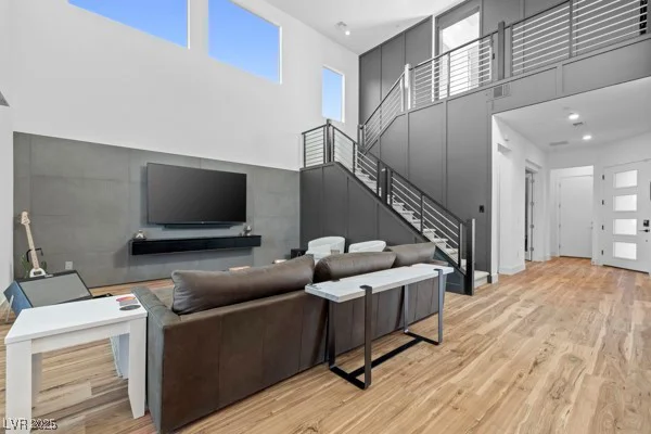 150 Wilson Ridge, Las Vegas, NV 89138