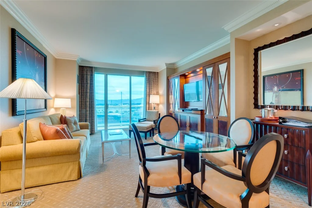 145 HARMON, Las Vegas, NV 89109