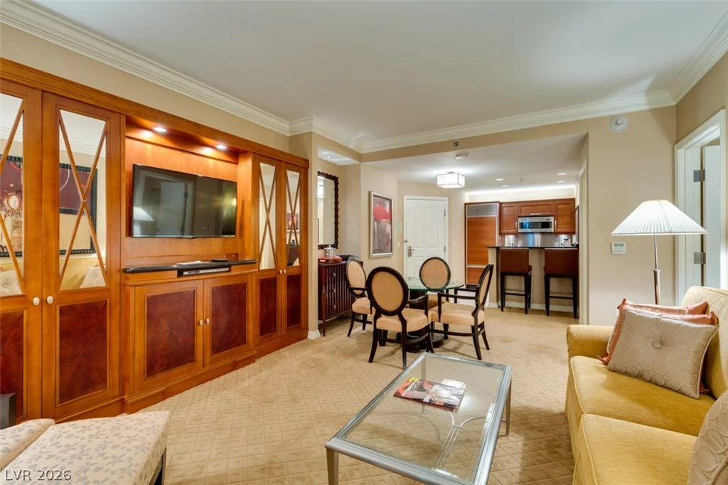 145 HARMON, Las Vegas, NV 89109
