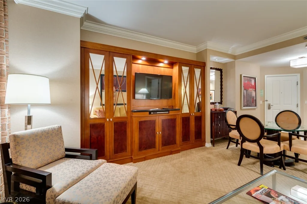 145 HARMON, Las Vegas, NV 89109