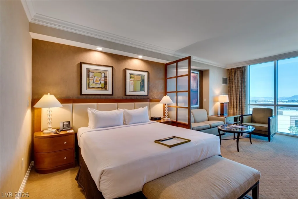 145 HARMON, Las Vegas, NV 89109