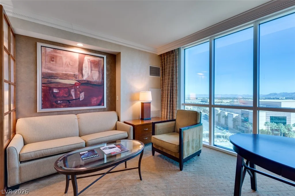 145 HARMON, Las Vegas, NV 89109
