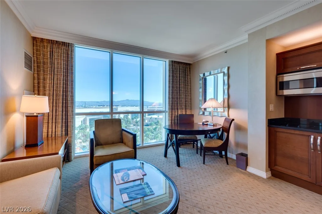 145 HARMON, Las Vegas, NV 89109