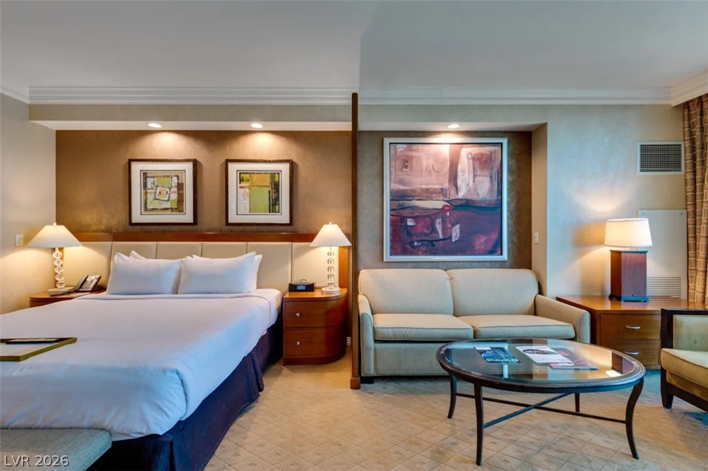 145 HARMON, Las Vegas, NV 89109