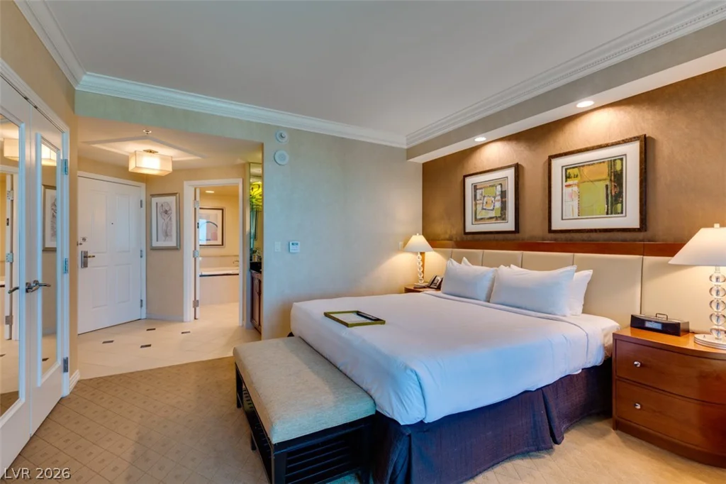 145 HARMON, Las Vegas, NV 89109