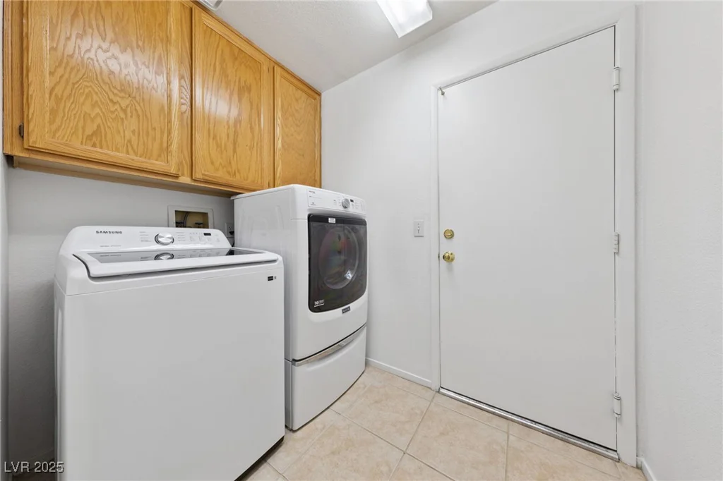 7217 Indian Path, Las Vegas, NV 89128