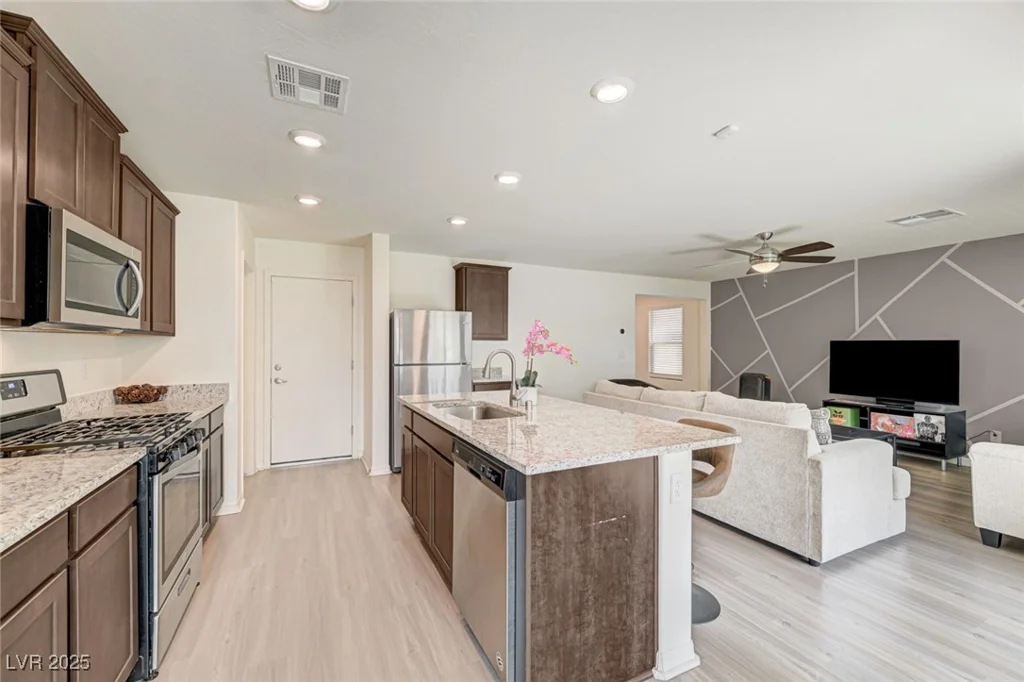 4917 Finca, North Las Vegas, NV 89031