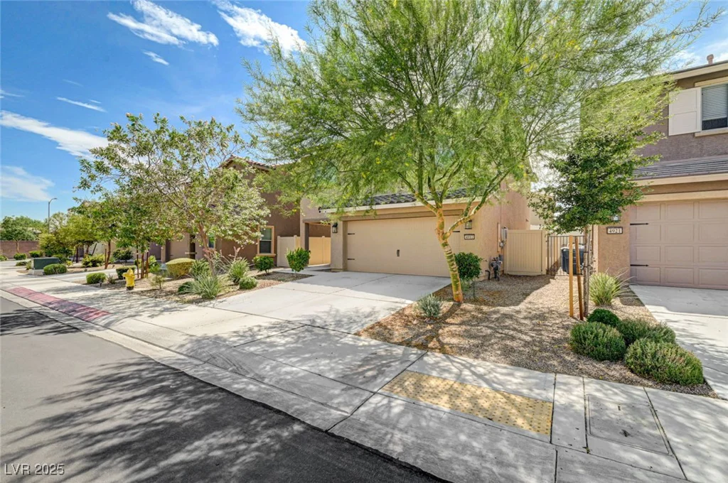 4917 Finca, North Las Vegas, NV 89031