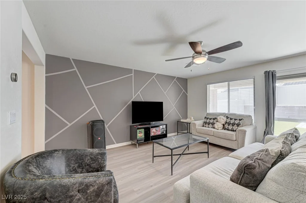 4917 Finca, North Las Vegas, NV 89031