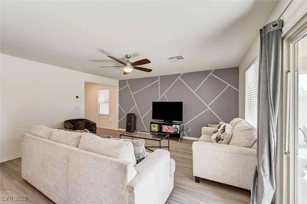 4917 Finca, North Las Vegas, NV 89031