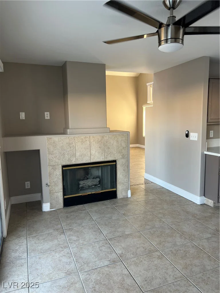 1300 Strike Jumper, Las Vegas, NV 89108