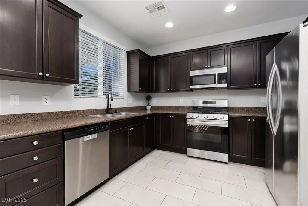 3893 Jamison Park, North Las Vegas, NV 89032