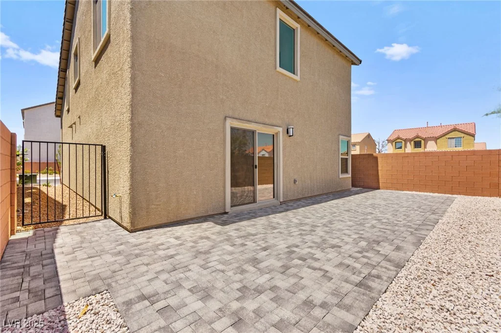 5606 Spring Trellis, Las Vegas, NV 89113