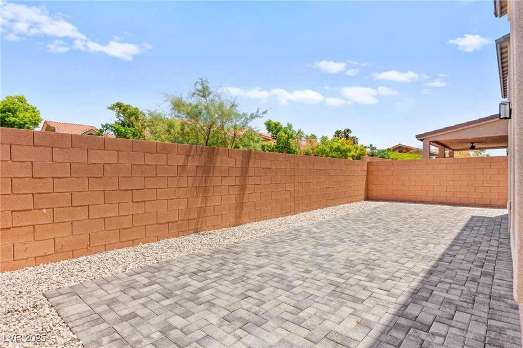 5606 Spring Trellis, Las Vegas, NV 89113