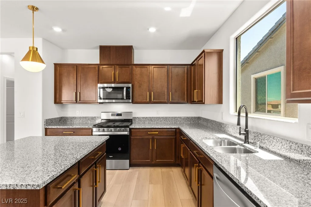 5606 Spring Trellis, Las Vegas, NV 89113