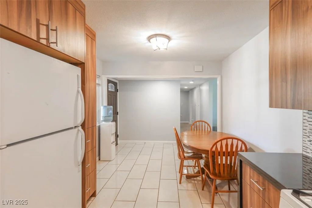 604 Mayfield, Las Vegas, NV 89107
