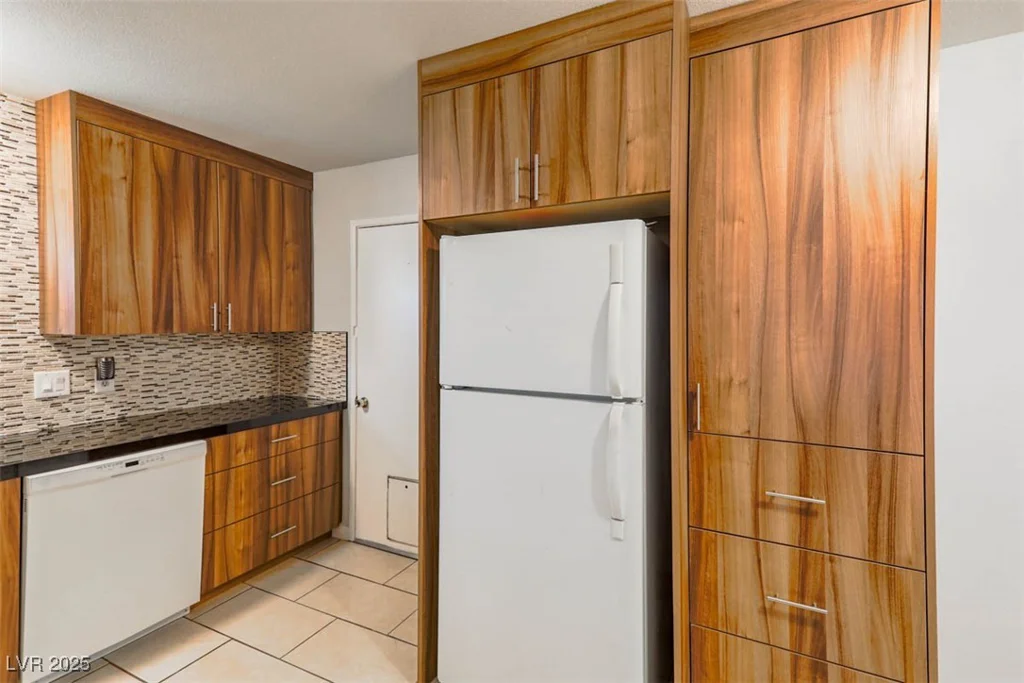 604 Mayfield, Las Vegas, NV 89107