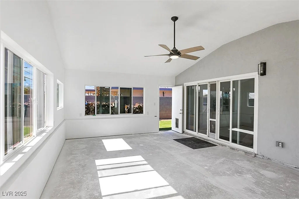 604 Mayfield, Las Vegas, NV 89107