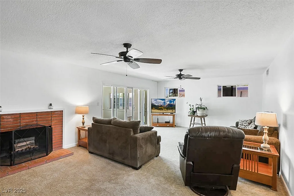 604 Mayfield, Las Vegas, NV 89107