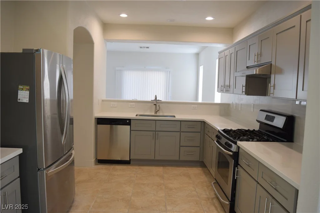 6738 Brecon Mountain, Las Vegas, NV 89139