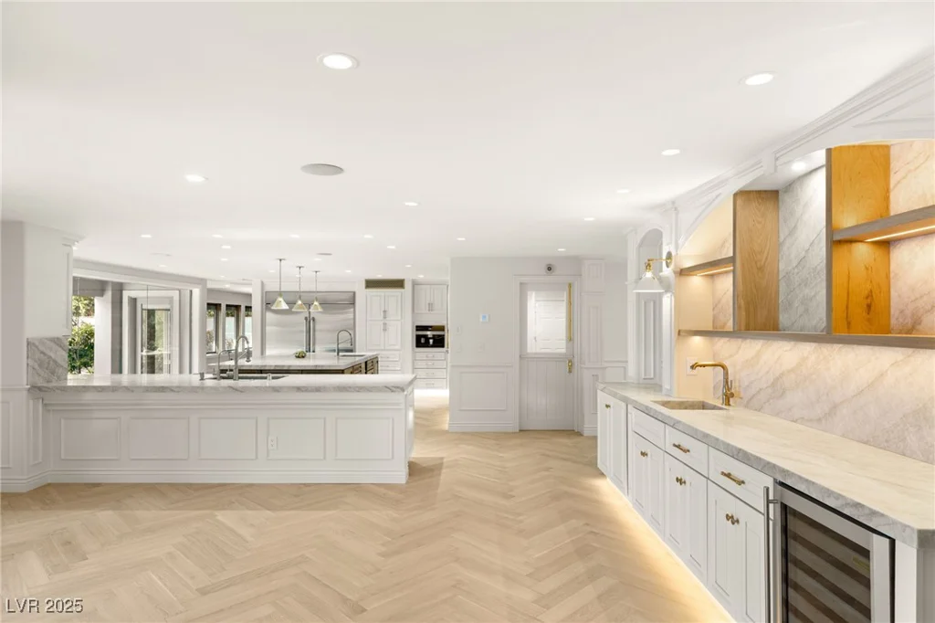 105 Quail Run, Henderson, NV 89014