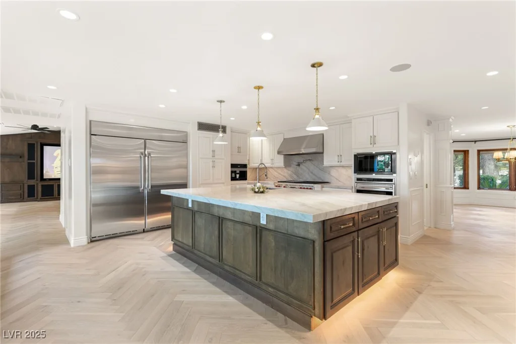 105 Quail Run, Henderson, NV 89014