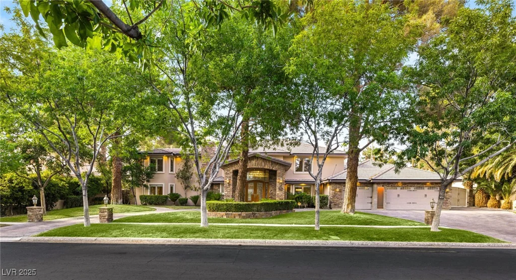105 Quail Run, Henderson, NV 89014