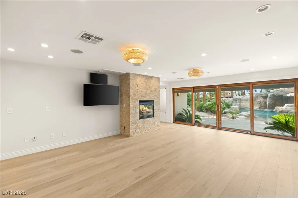 105 Quail Run, Henderson, NV 89014
