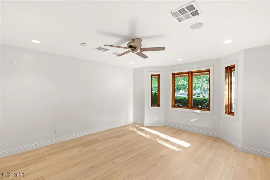 105 Quail Run, Henderson, NV 89014
