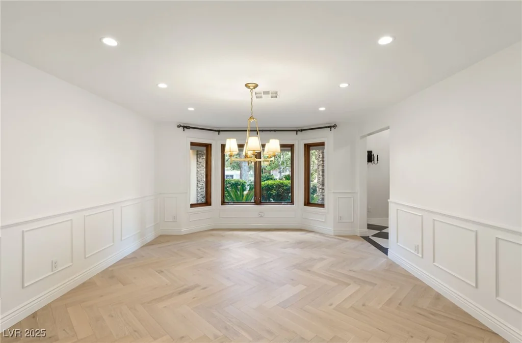 105 Quail Run, Henderson, NV 89014