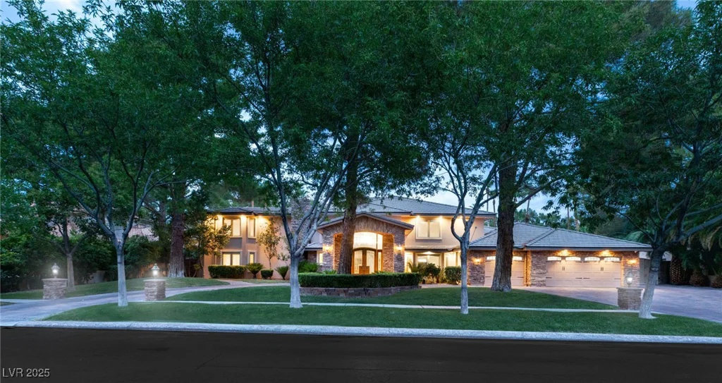105 Quail Run, Henderson, NV 89014