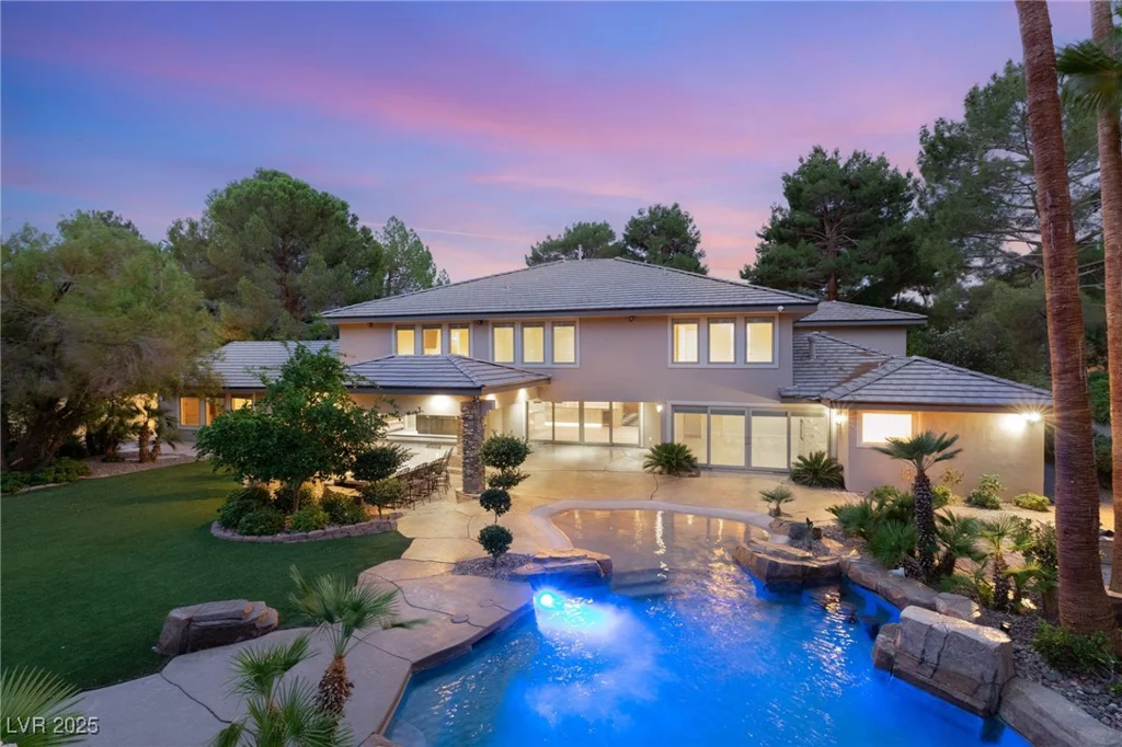 105 Quail Run, Henderson, NV 89014