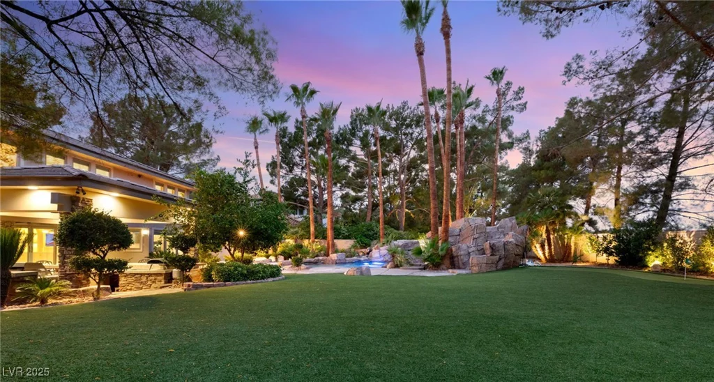 105 Quail Run, Henderson, NV 89014
