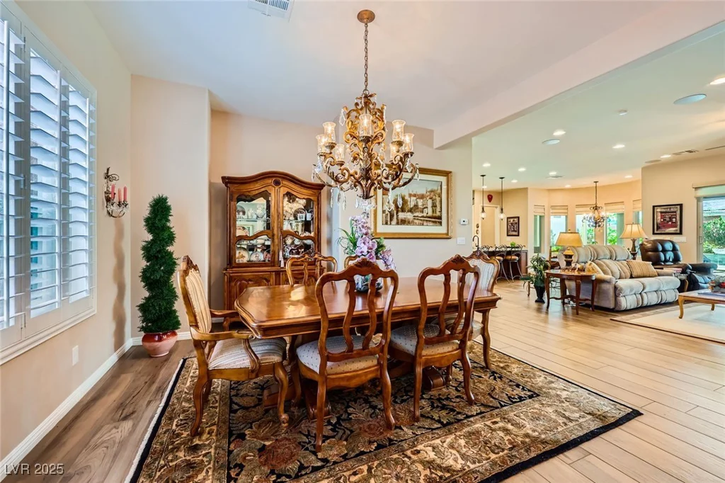 8985 Helena, Las Vegas, NV 89129