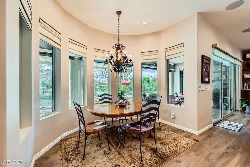 8985 Helena, Las Vegas, NV 89129