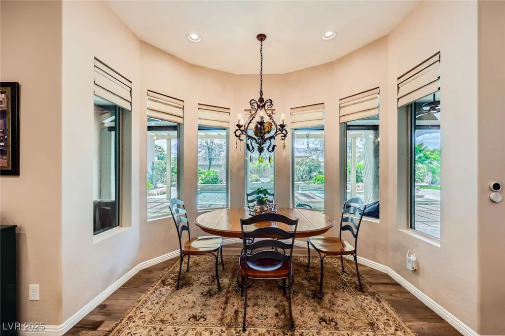 8985 Helena, Las Vegas, NV 89129