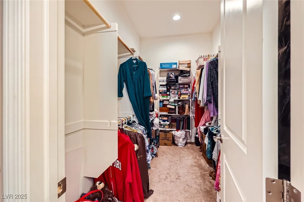 8985 Helena, Las Vegas, NV 89129