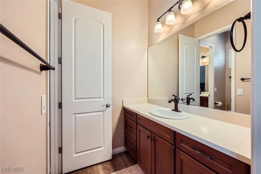 8985 Helena, Las Vegas, NV 89129