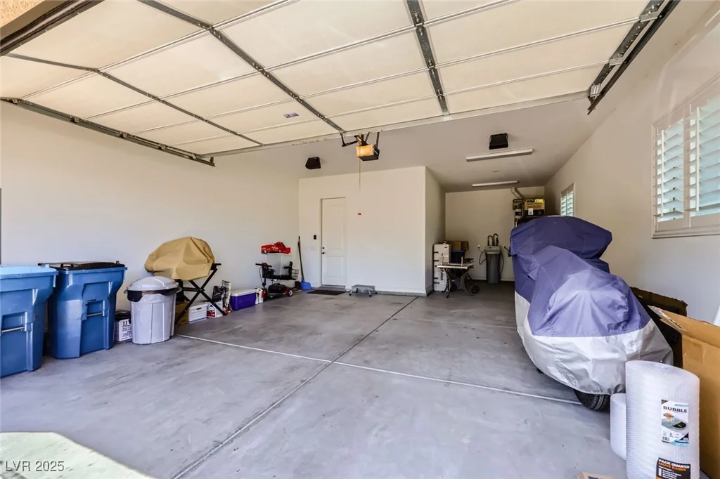 8985 Helena, Las Vegas, NV 89129