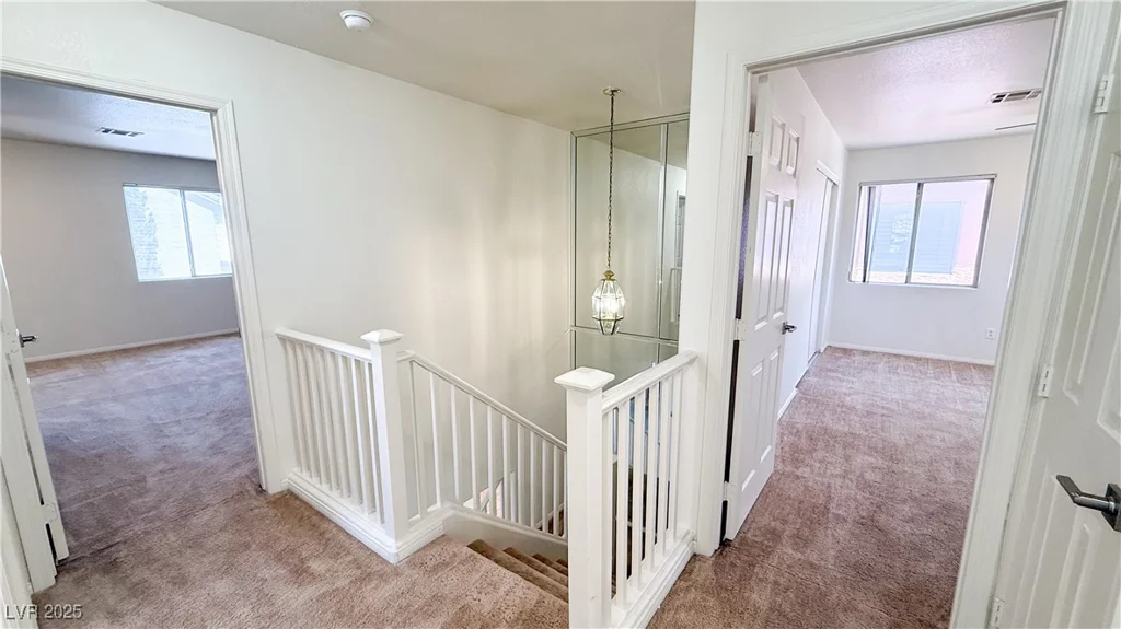 5933 Royal Castle, Las Vegas, NV 89130