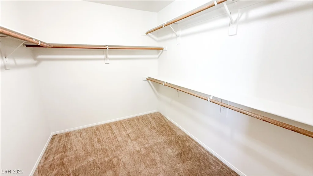 5933 Royal Castle, Las Vegas, NV 89130