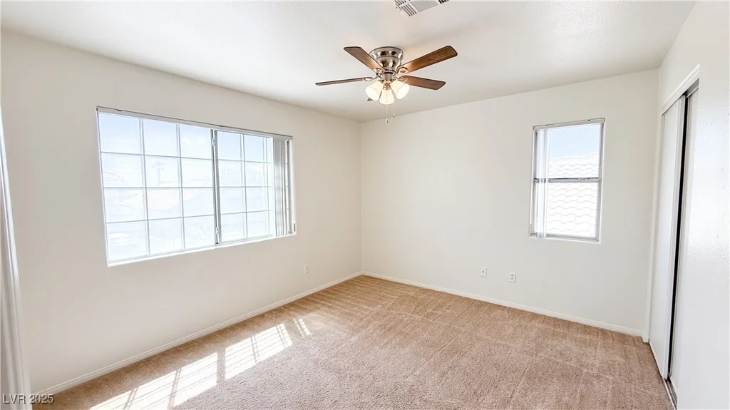 5933 Royal Castle, Las Vegas, NV 89130