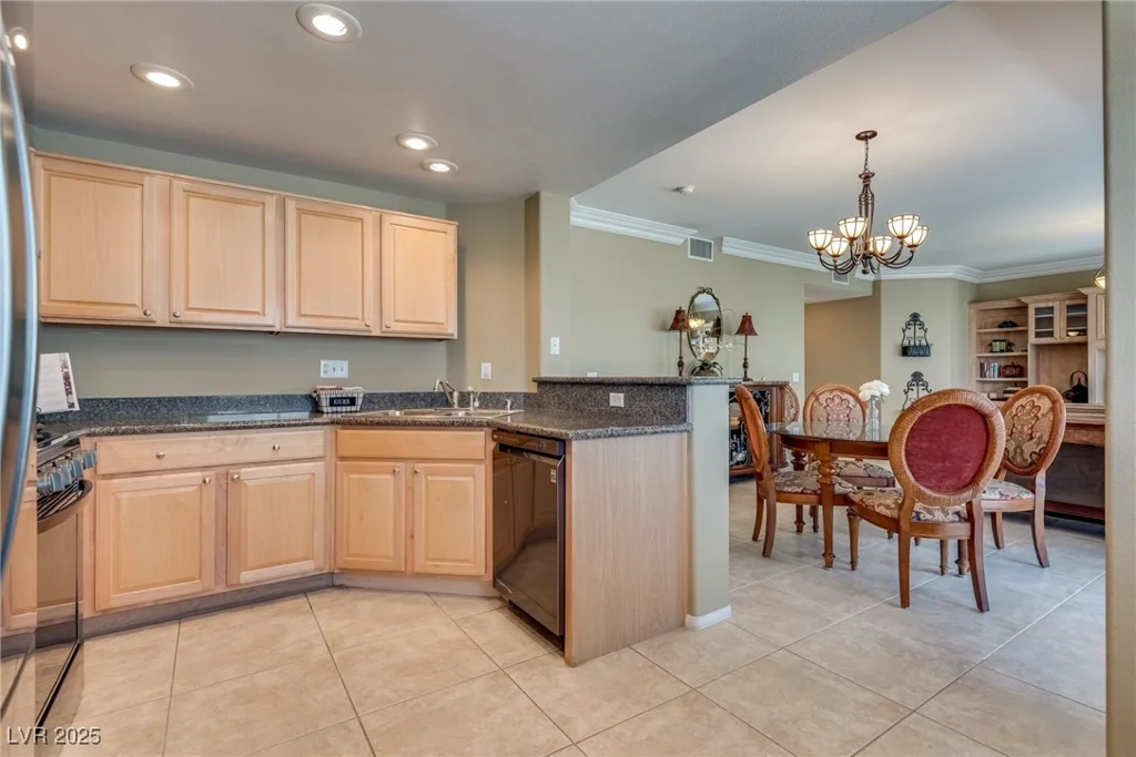 10809 Garden Mist, Las Vegas, NV 89135