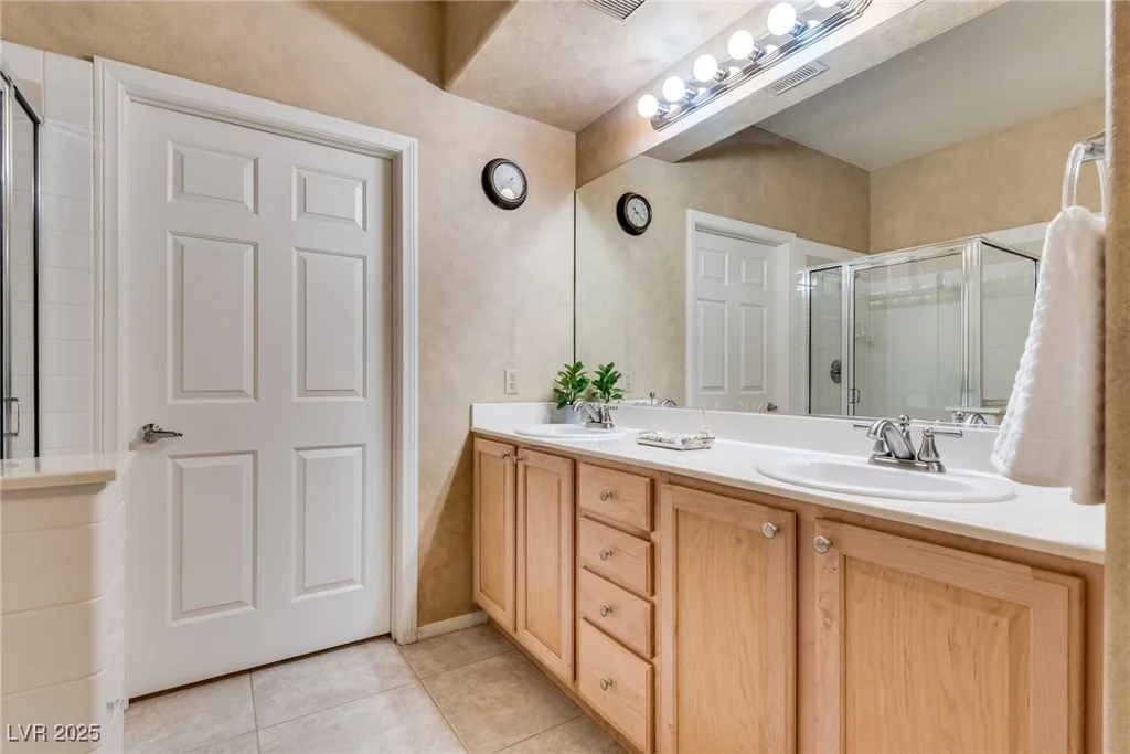 10809 Garden Mist, Las Vegas, NV 89135