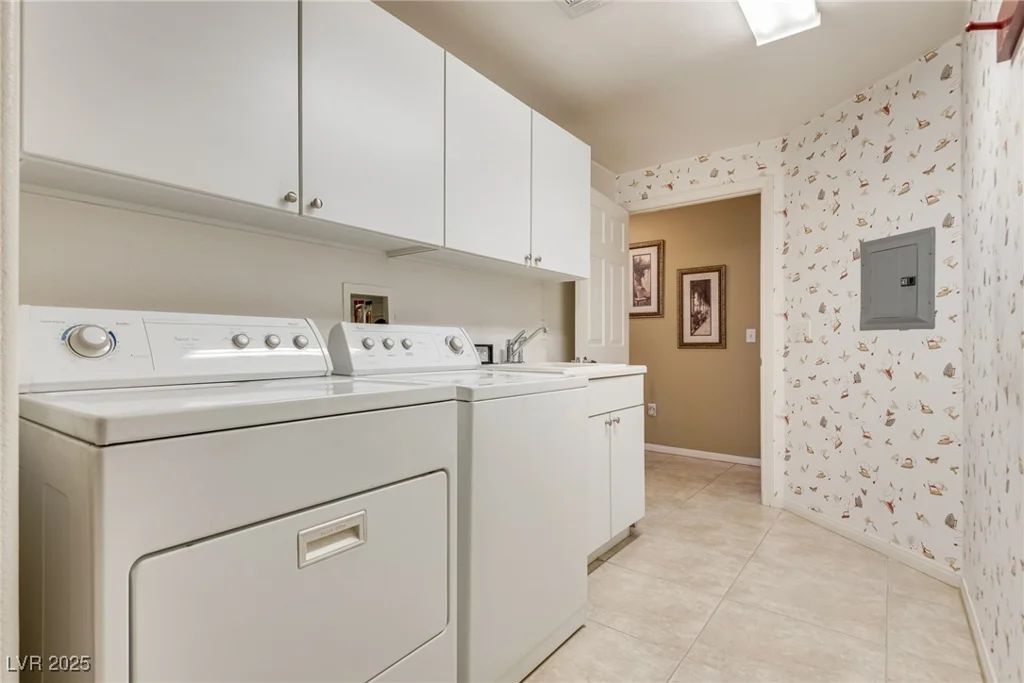 10809 Garden Mist, Las Vegas, NV 89135